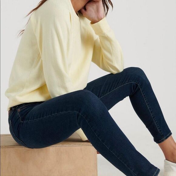 ✨ Low Rise Lolita Skinny Jean✨ - Picture 4 of 4